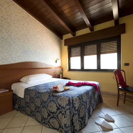 Hotel Venini Milan