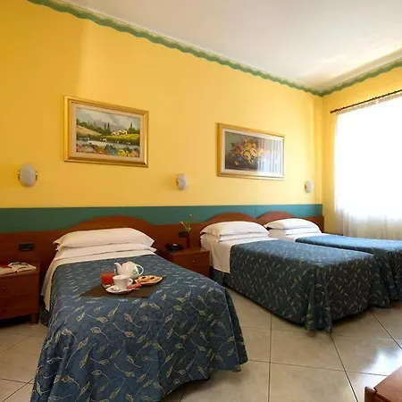 Venini Hotell 3*