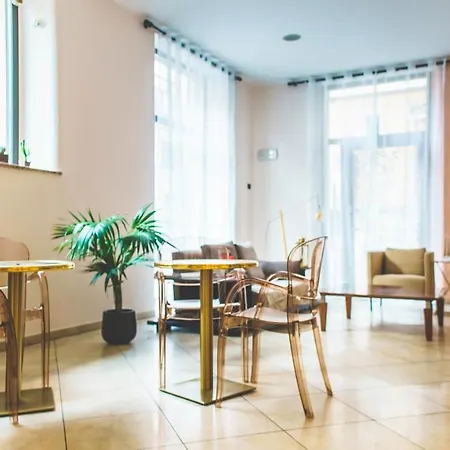 Otel Venini 3*